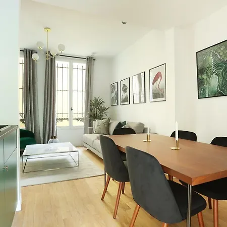Center Of By Prestige Apartment